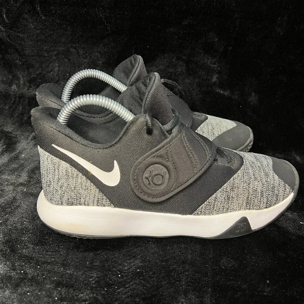 Nike KD Trey 5 VI GS AH7172-001 Kids US 5.5 Basketball Shoes Black Sneakers